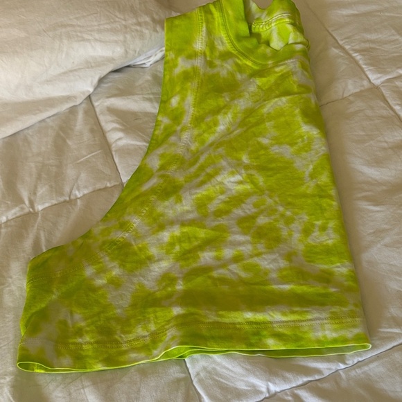 Lululemon Athletica Lime Tie-Dye Tank Top - Picture 4 of 5